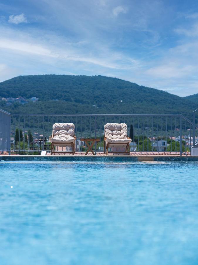 Ma-Si Urla Hotel Exteriör bild