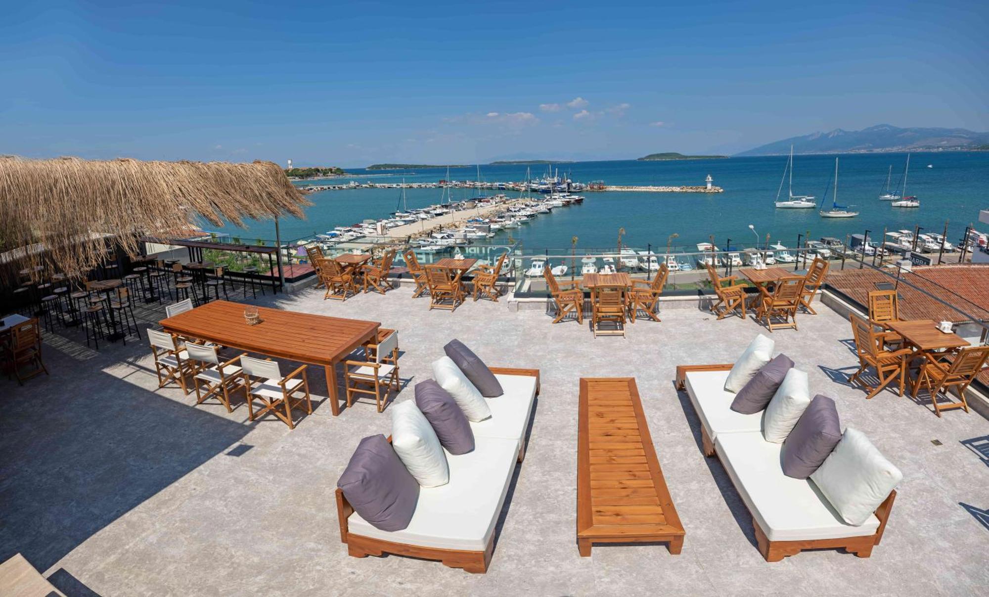 Ma-Si Urla Hotel Exteriör bild
